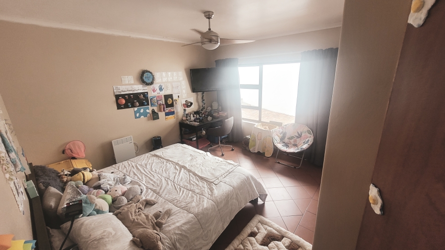 6 Bedroom Property for Sale in St Francis Bay Village Eastern Cape